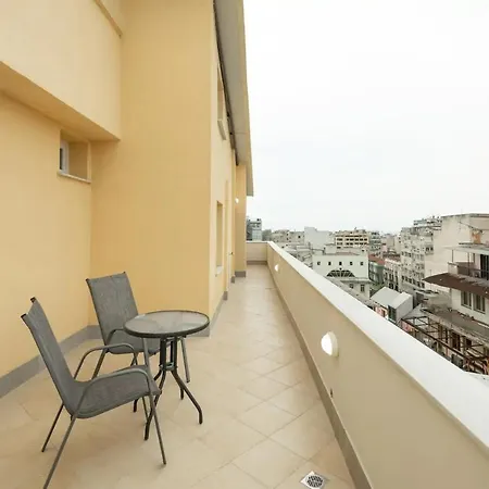Caravanserai Apartment